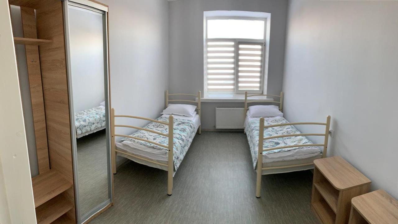 Hostel Good Rest Chemerivtsi Exterior foto